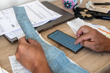 How to Maintain Healthy Money Habits Despite the Rising Cost of Living